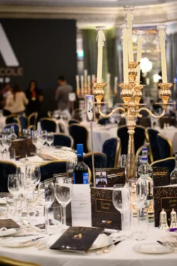 Vanlxui donation dinner